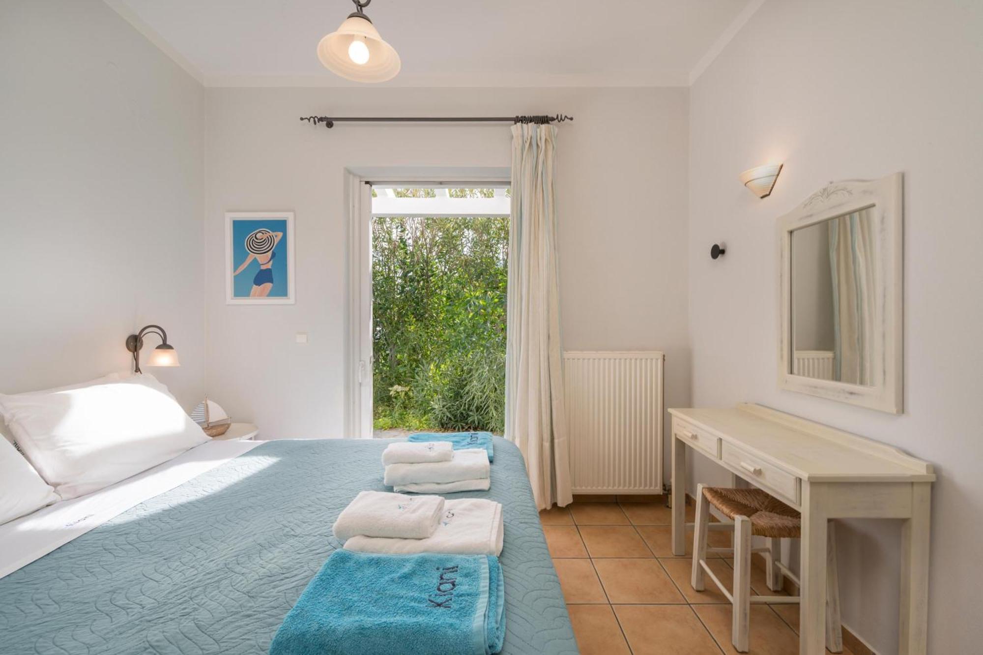 Kiani Sea View Apartments Stavrós Dış mekan fotoğraf